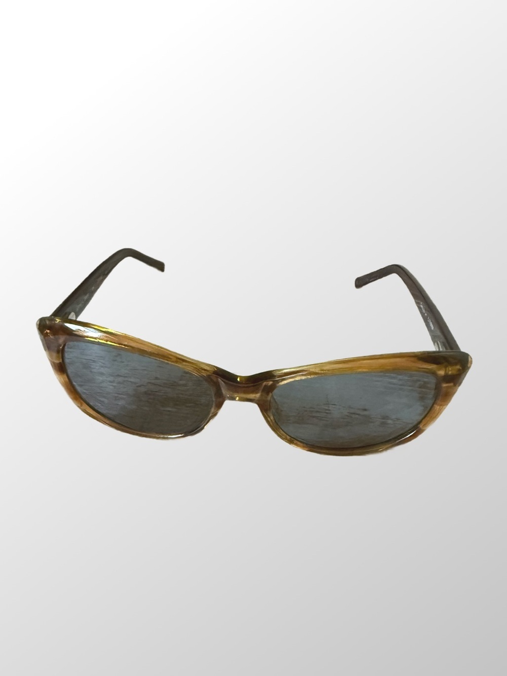 Vintage Colehaan Retro Cat-Eye Sunglasses in Amber Brown model Brivia
